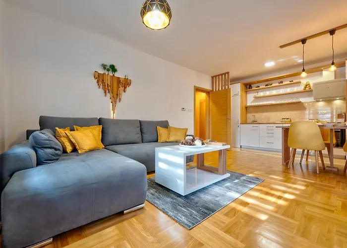 Lux Dijana Апартаменты